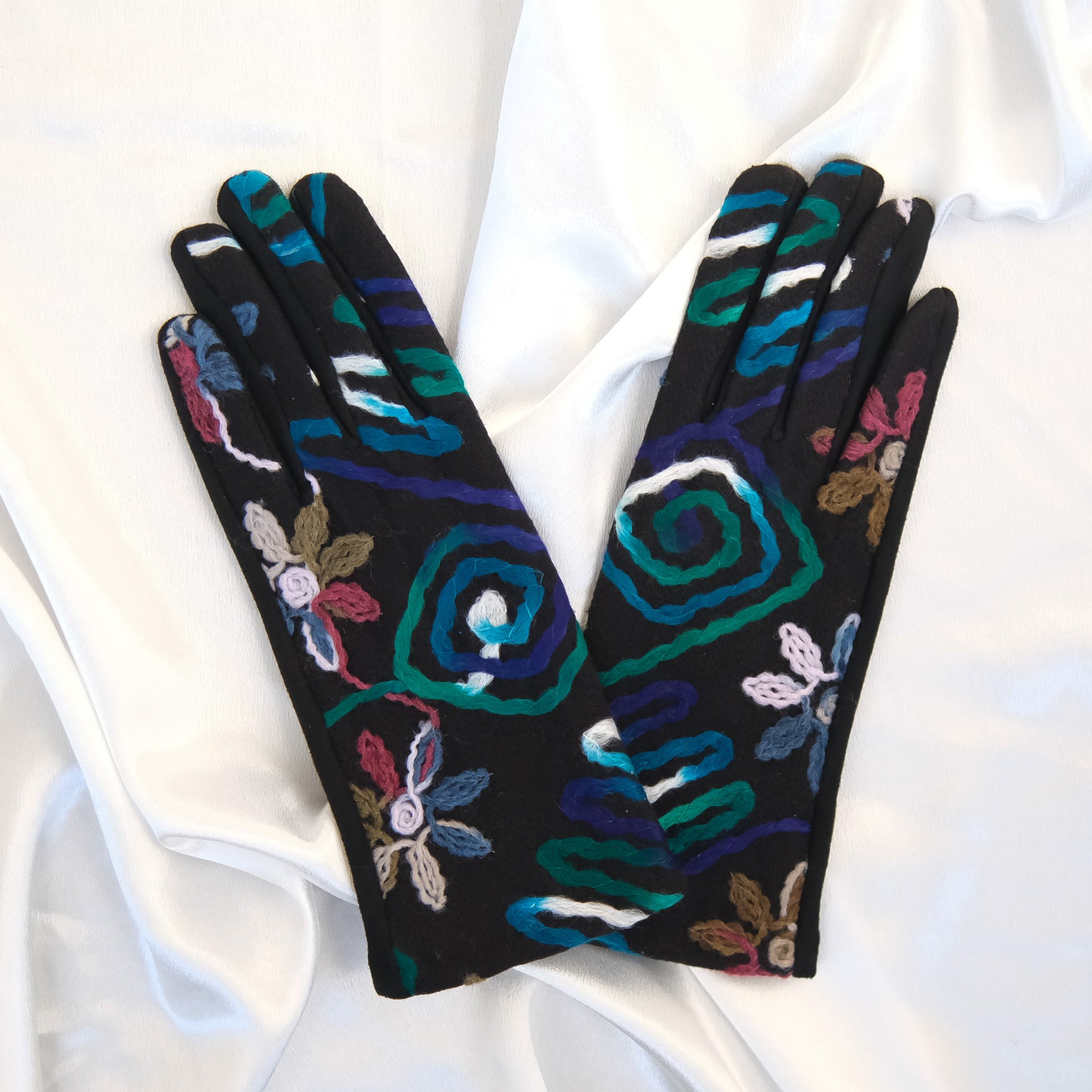 Embroidered Winter Gloves with Fleece Lining