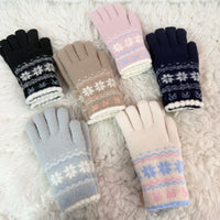 Fleece Lined Snowflake Winter Gloves