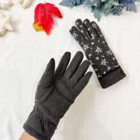 Floral Printed Adult Winter Gloves