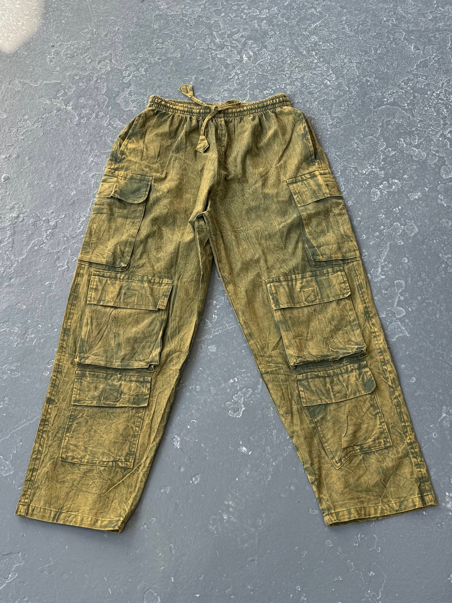 Stonewashed Cotton Cargo Utility Pants with Pockets
