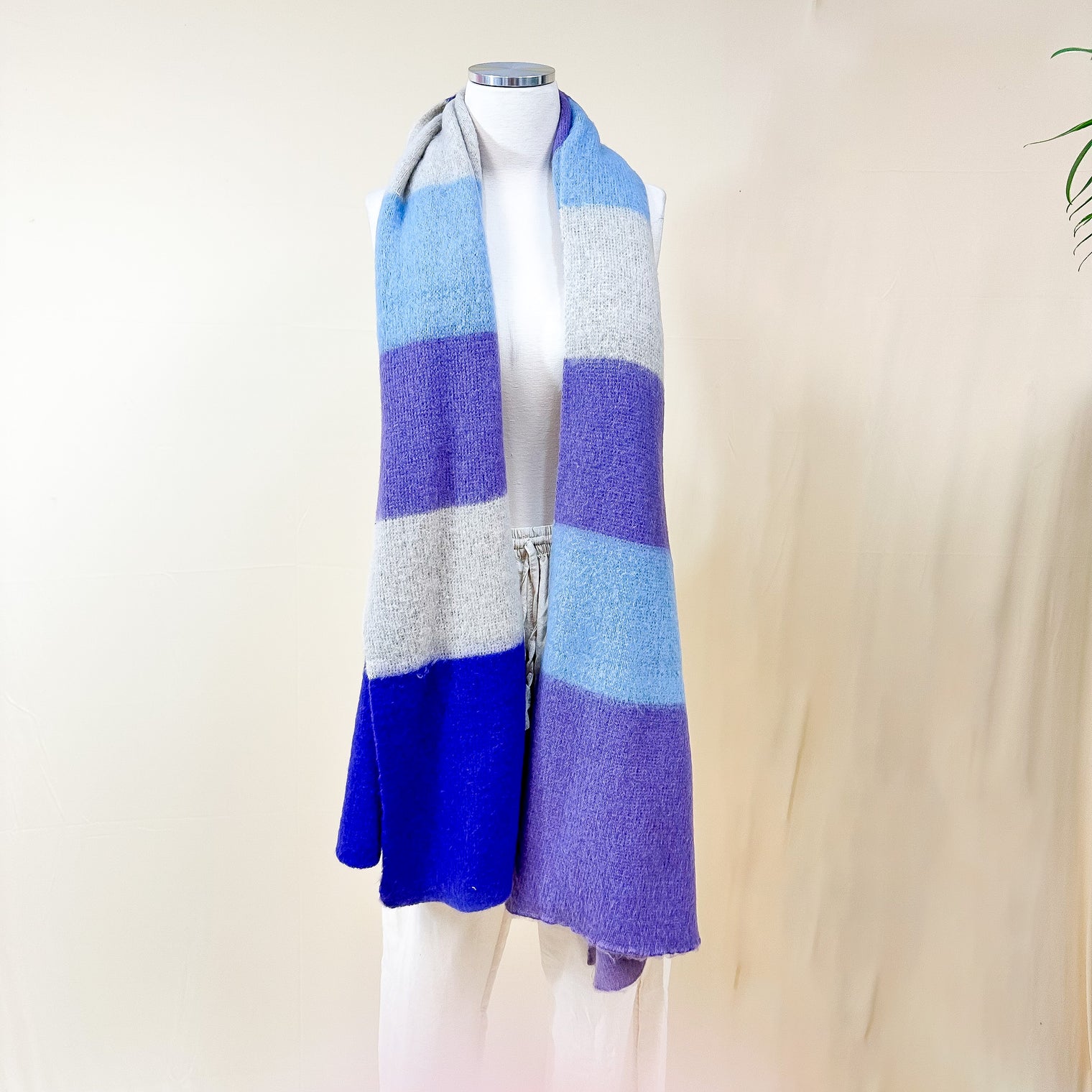 Plaid Geometric Print Long Cashmere Feel Scarfs