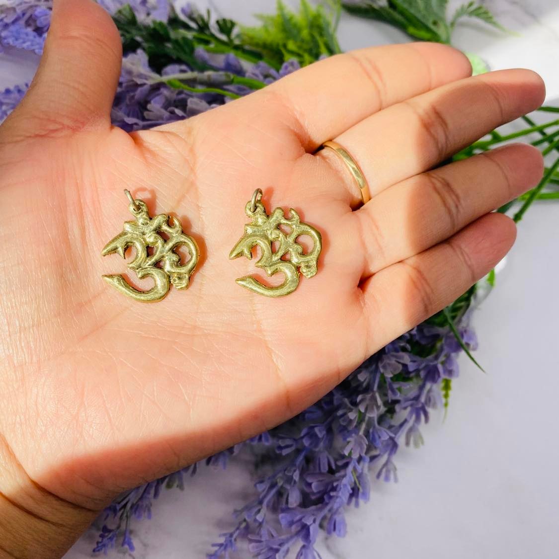 Gold Om Charm, Ohm Pendant, Sanskrit Om Necklace, Spiritual Gift, Meditation Jewelry, Aum Charms, Buddhist Hindu Symbol Neck Piece