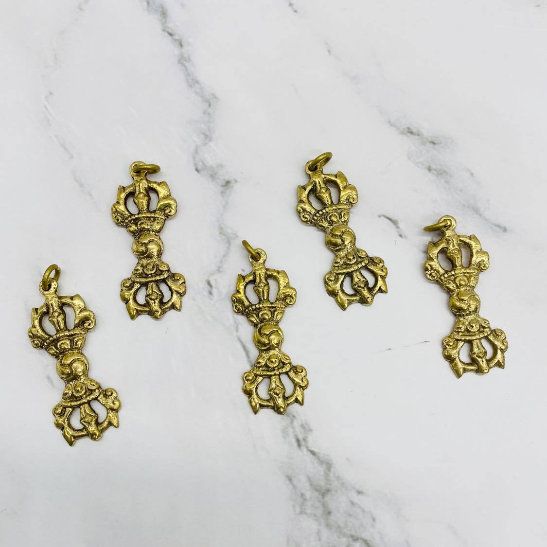 Dorje Pendant, Gold Vajra Pendant, Handmade Buddhist Amulet, Symbol of Protection, Single Dorje Jewelry, Buddhist Talisman, Buddhist Mantra