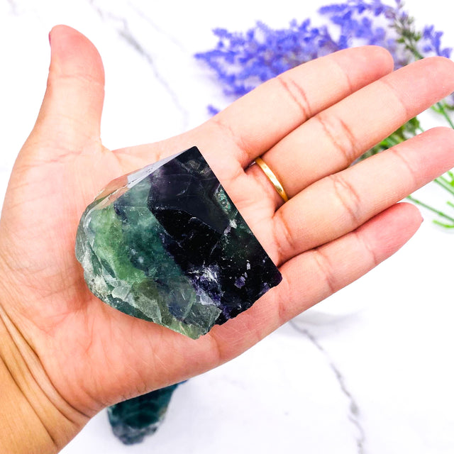 Raw Fluorite Stone, Fluorite Point, Rainbow Fluorite, Blue Purple Green Raw Crystal, Cleansing Stone, Polished Fluorite