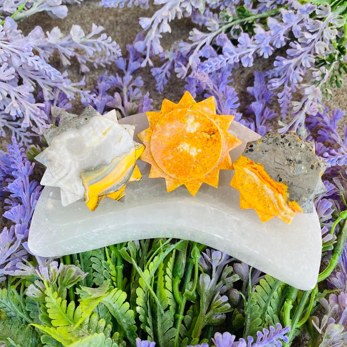 Bumble Bee jasper Sun Carving Crystal
