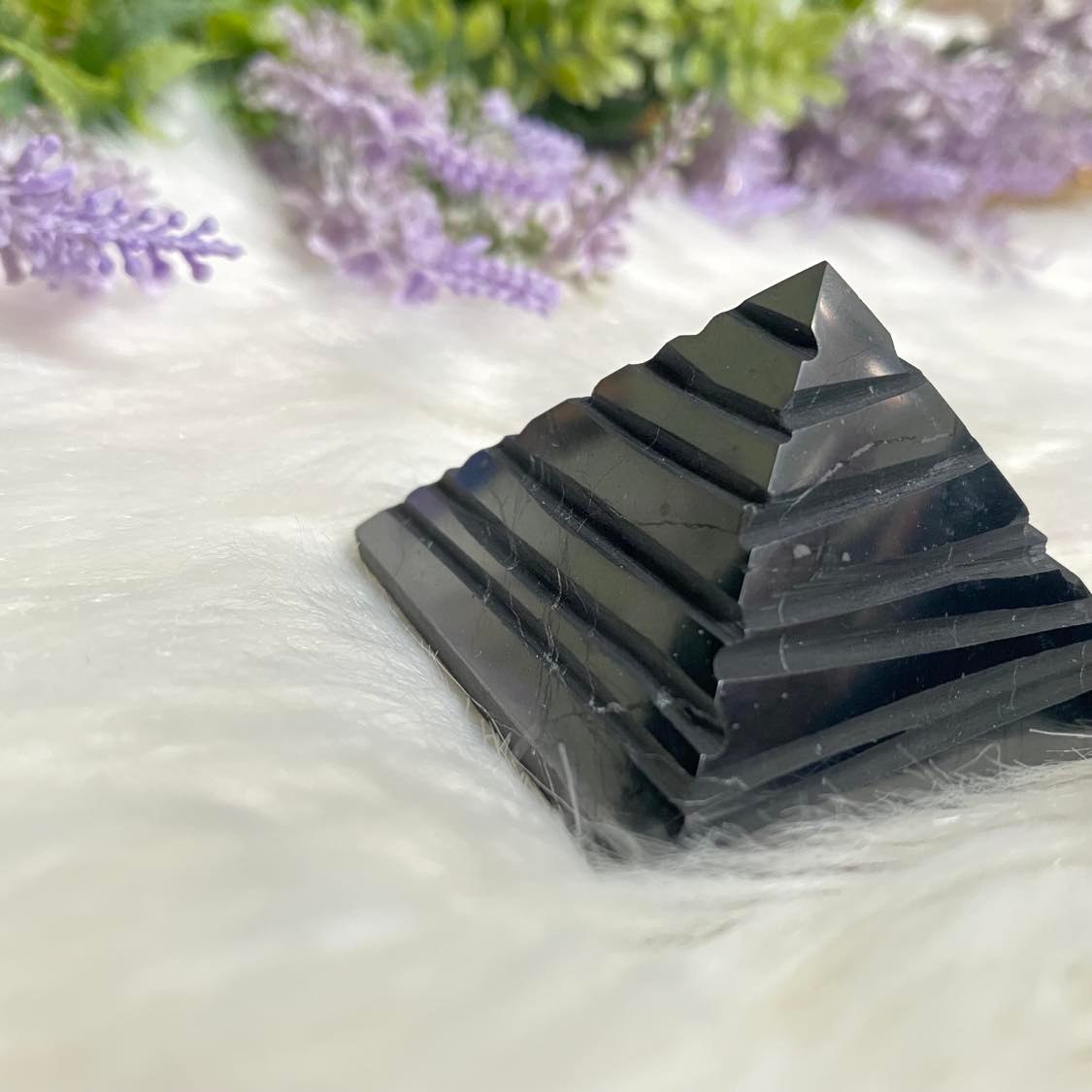 Solid SHUNGITE Pyramid Stone