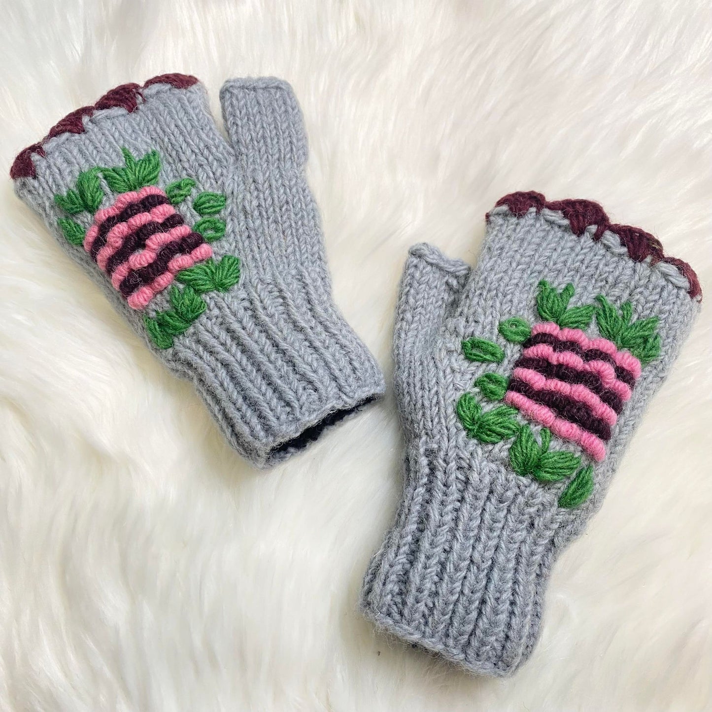 Himalayan Handknit Wool Fingerless Gloves/Hand Warmers