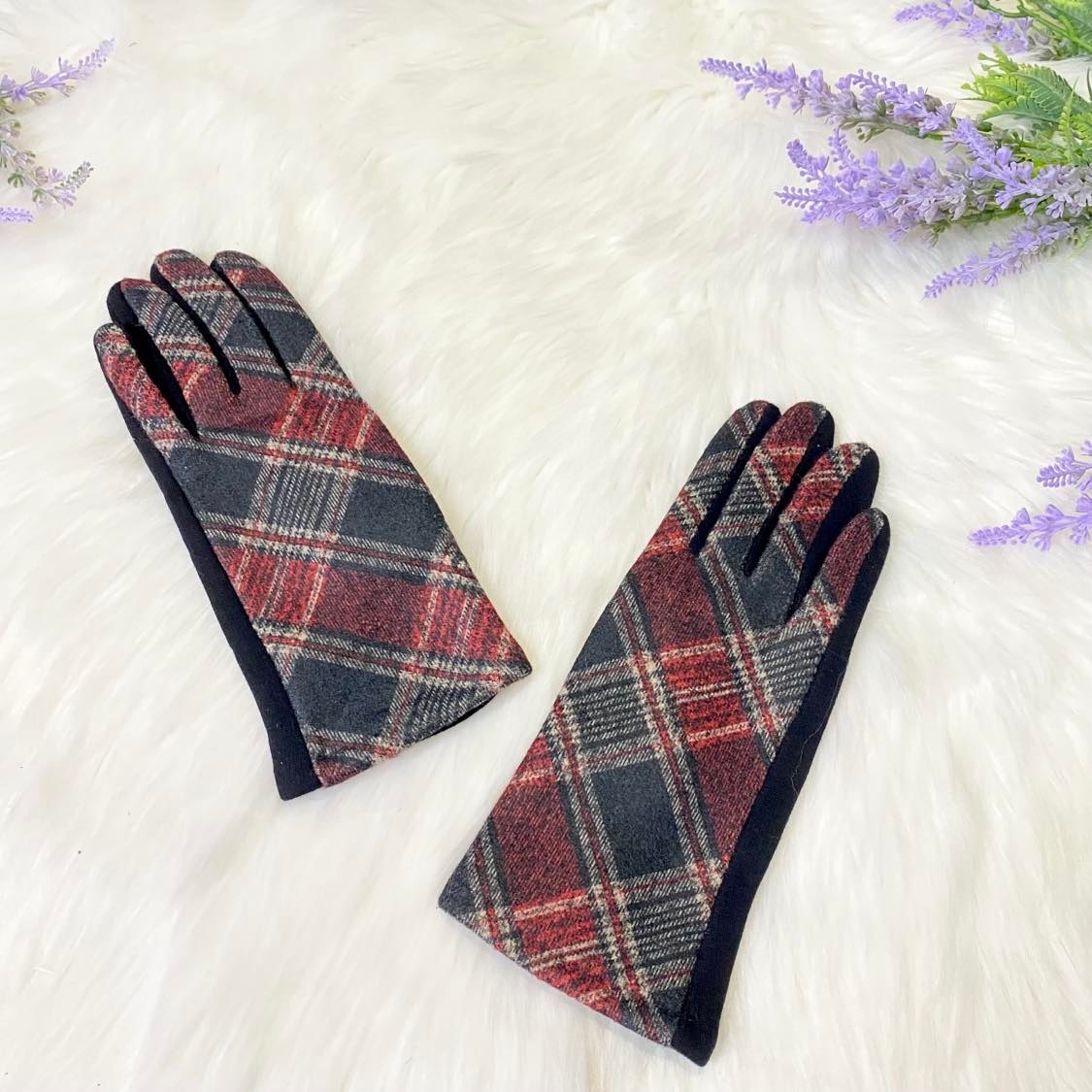 Plaid Touch Screen Texting Women Gloves