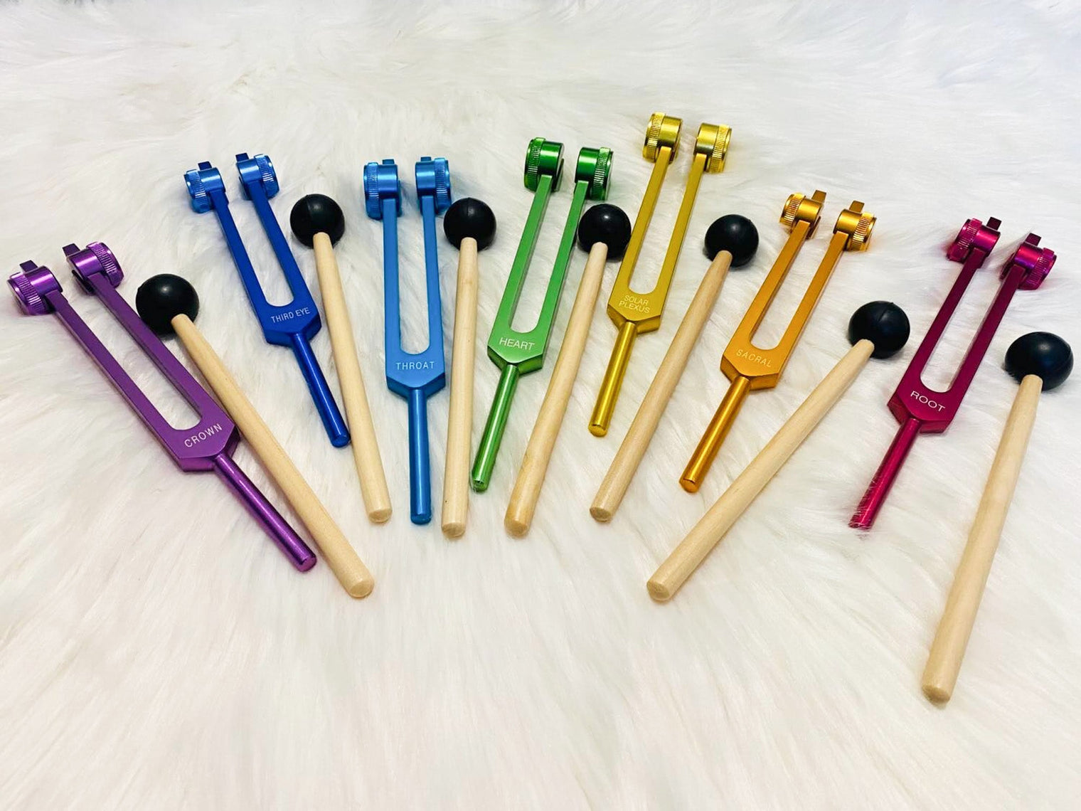 7 Chakra Tuning Fork Set with Individual Chakra Sign Bags and Mallet