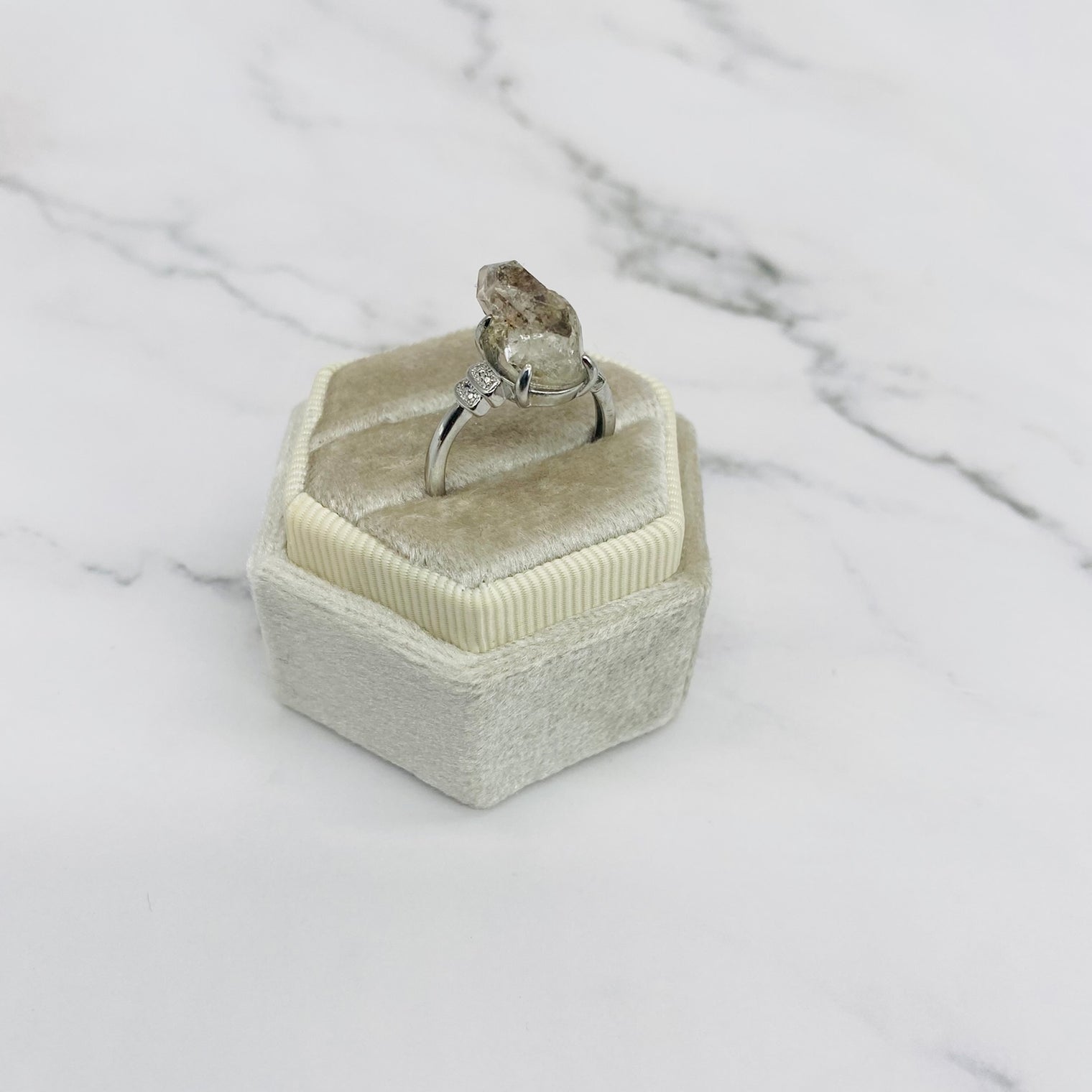 Quartz Ring, Raw Quartz Ring, Crystal Ring, Handmade Jewelry, Unique Chunky Rings, Crystal Jewelry, Gift For Her,  Birthstone Rings