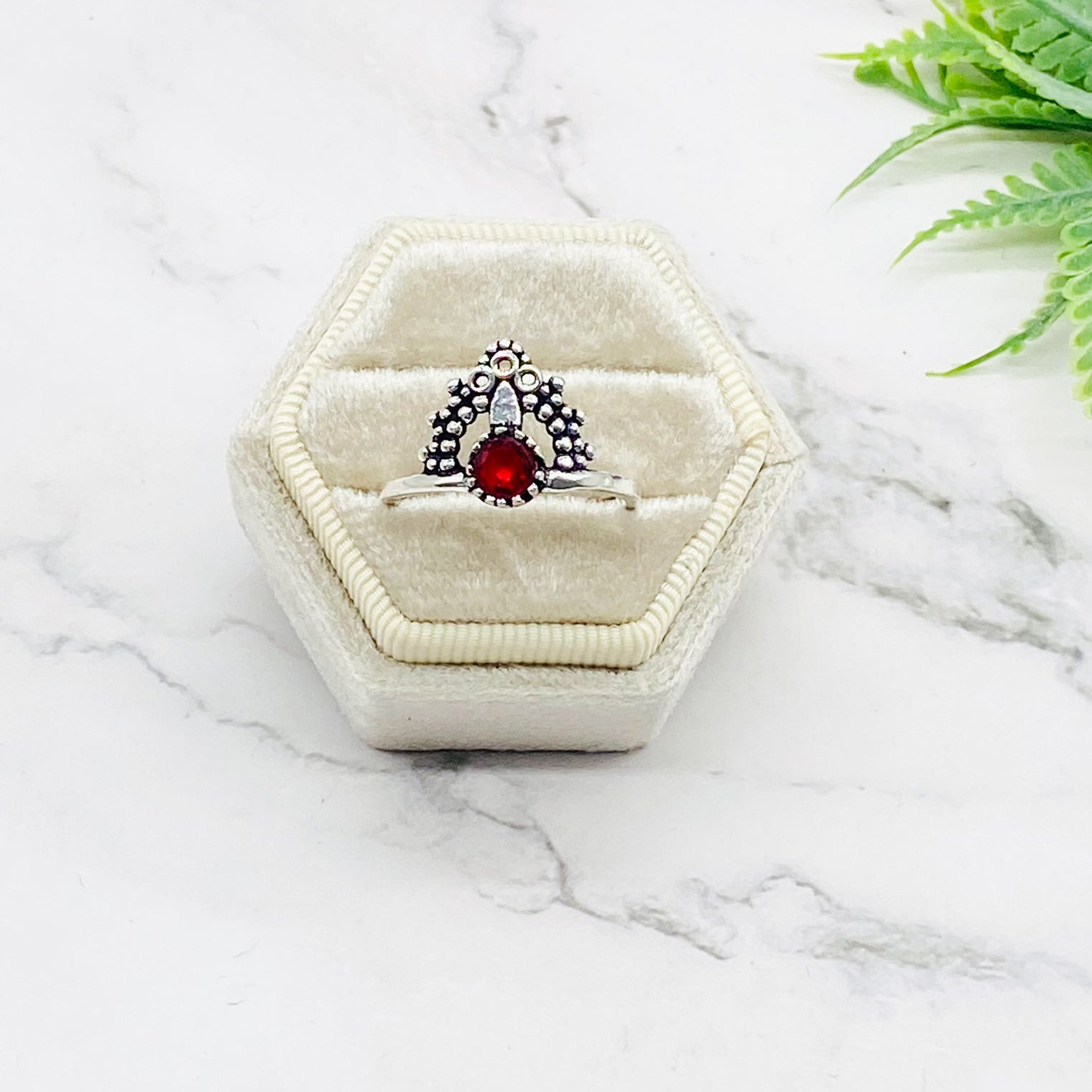 Handmade Crystal Ring, Faceted Crystal Ring, Statement Ring, Bohemian Silver Jewelry, Gift for Her, Vintage Style, Non Tarnish Ring