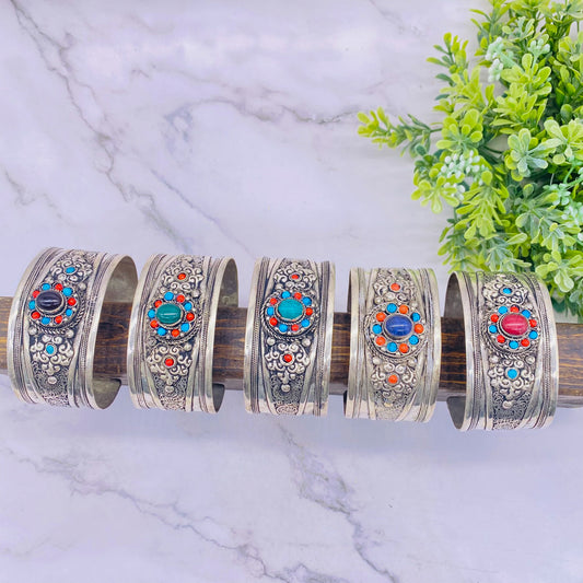 Wide Cuff Bracelet with Gemstone, Handmade Ethnic Silver Bracelet, Filigree Design Jewelry, Unique Accessories, Gift for Her, Hippie Style