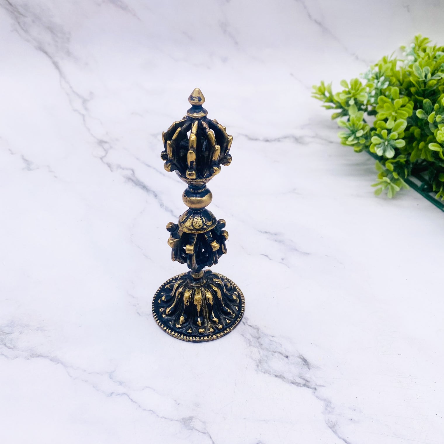 Single Vajra, Brass Dorje , Buddhist Meditation Ritual Objects, Solid Brass Vajta from Nepal,  Tibetan Tantra Vajrayana , Handmade Dorje