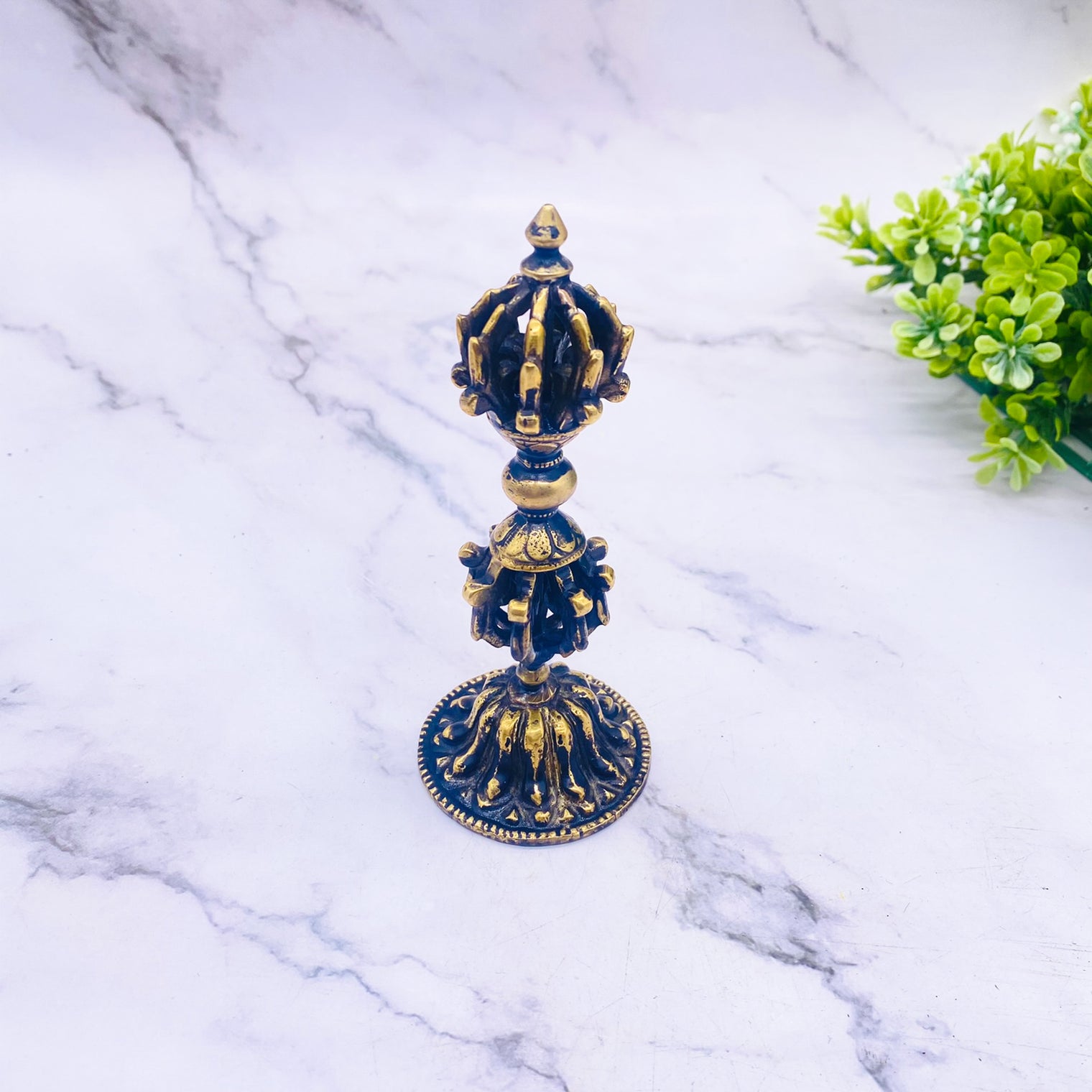 Single Vajra, Brass Dorje , Buddhist Meditation Ritual Objects, Solid Brass Vajta from Nepal,  Tibetan Tantra Vajrayana , Handmade Dorje