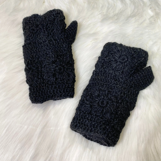 Hand Knitted Wool Fingerless Handwarmer