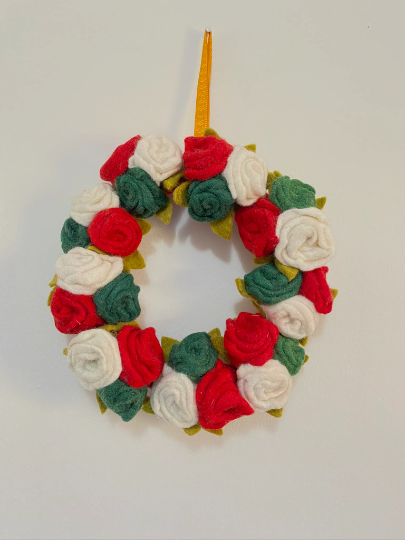 Handmade Felt Flower Wreath, Wreath, Christmas Decor, Home Decor, Modern Wreath, Wool Felt Flower Wreath, Christmas Wreath,Rose Petal Wreath