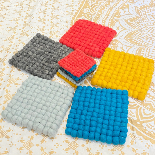 Handcrafted Felt Ball Square Trivet,Placemats,Felt WoolPotholders,SolidColors,Modern Dining,Home Decor,Felt Table Mats,Christmas Gifts