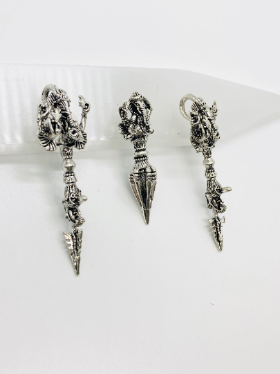 Silver Ganesh Pendant,Ganesha Necklace,Symbol of Goodluck, Success,Elephant Pendant,Long Ganesh Charm,Yoga, Ganesh Chams,Vintage Pendant