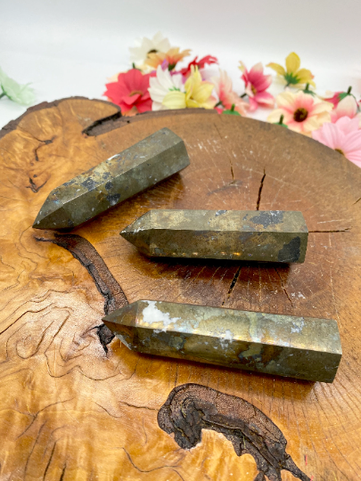 Pyrite Point, Iron Pyrite Tower, 198 gm  Pyrite Wand, Pyrite Obelisk Crystal, 3.5 inches Pyrite, Chakra Tower, Protective Crystal