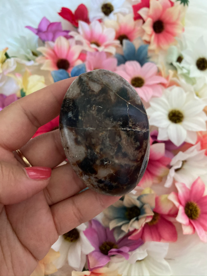 Black Opal Palmstone,Worrystone,Pocket Stone,Opal Gemstone,Soothing Crystals,Crystal For Root Chakra and Crown Chakra,Stone for Scorpio