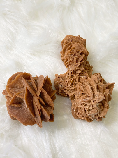 Desert Rose Selenite,Natural Selenite,Desert Rose Specimen,Raw Selenite Crystals,Cleansing Gemstones,Clusters,Gypsum Rose,Healing Crystals