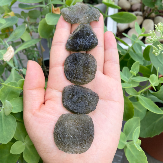 Raw Moldavite Crystal, Natural Moldavite, 2.8 gram to 11.33 gram,Genuine Authentic stone For Protection, Self Healing Stones, Chakra Healing