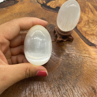 Selenite Crystal Egg,Orange Selelnite Fertility Eggs,Healing Crystal, Housewarming Gift Gemstone,Selenite Palmstones,Peach Satin Spar Egg